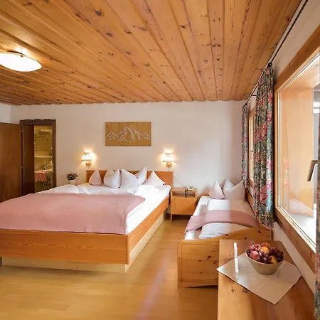 Sonne Hotel